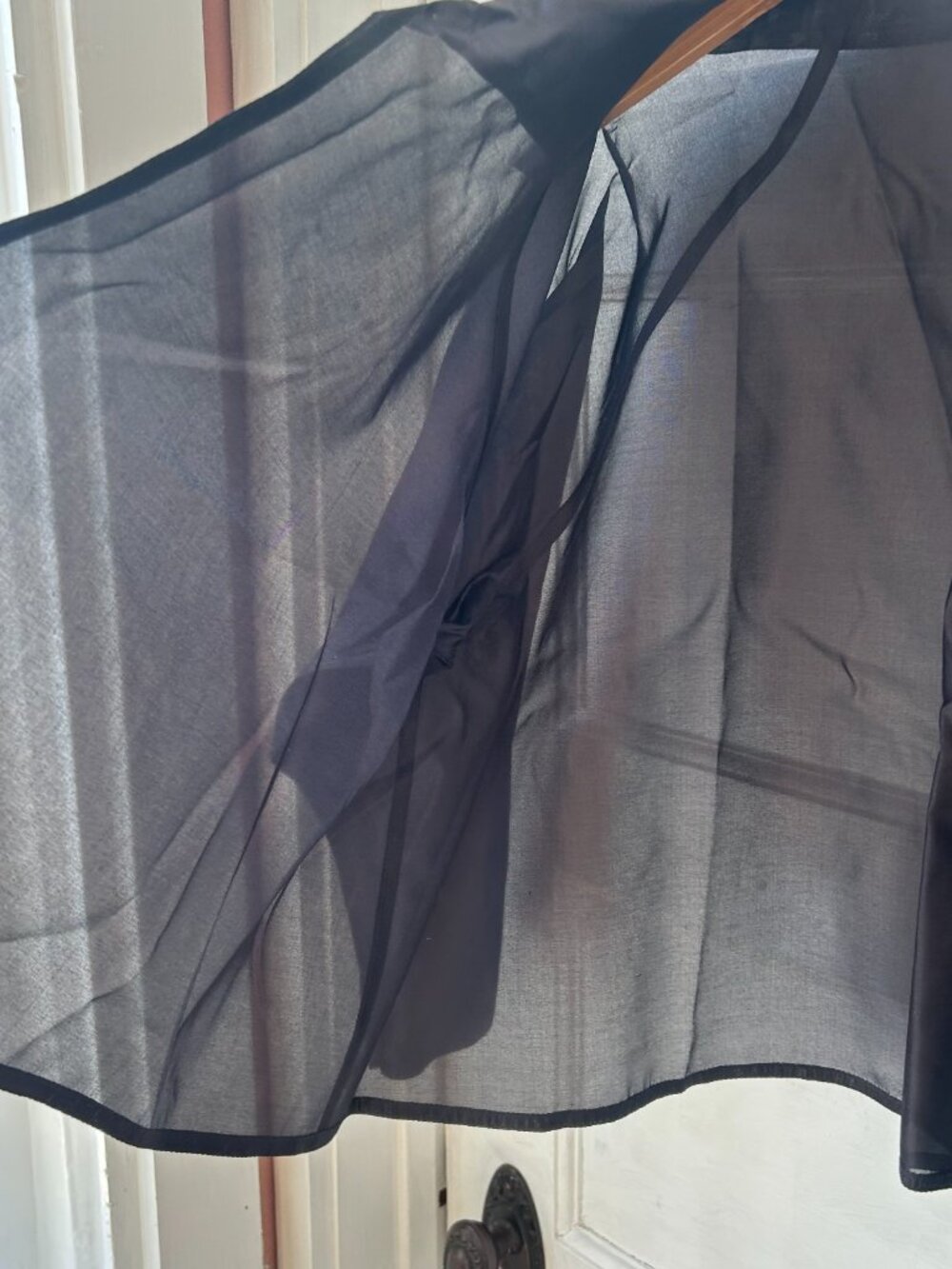 Zoran 100% Silk Organza Jacket - Picture 5 of 9